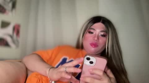 Snapshot of naughtyrosecum chatting on 12-29-24, 07:43 Rose Wilson online show from 12-29-24, 07:43
