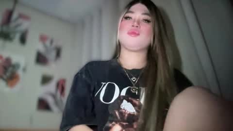Snapshot of naughtyrosecum chatting on 01-26-25, 03:14 Rose Wilson online show from 01-26-25, 03:14