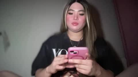 Snapshot of naughtyrosecum chatting on 01-27-25, 10:27 Rose Wilson online show from 01-27-25, 10:27