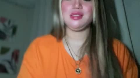 Snapshot of naughtyrosecum chatting on 02-03-25, 05:14 Rose Wilson online show from 02-03-25, 05:14