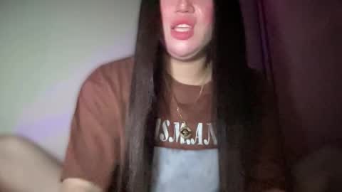 Snapshot of naughtyrosecum chatting on 02-07-25, 06:56 Rose Wilson online show from 02-07-25, 06:56