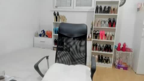 naughtysabine1 online show from 06-13-26, 09:13