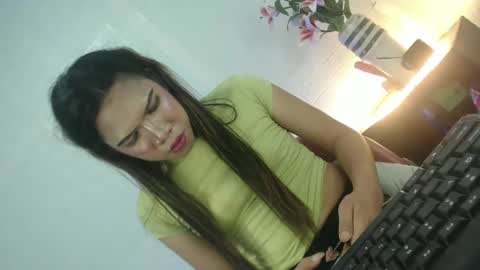 naughtywildvenice online show from 02-12-25, 04:44