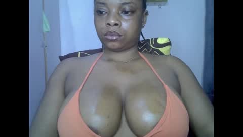 Snapshot of naughtyxcuntx chatting on 02-26-26, 07:40 naughtyxcuntx online show from 02-26-26, 07:40