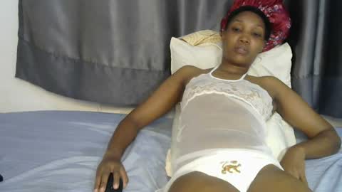 naughtyy4u online show from 07-22-26, 08:22