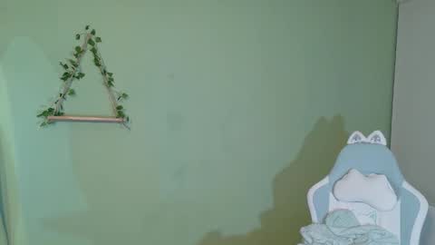 Snapshot of naugthy_muse chatting on 01-15-26, 04:28 sabrina online show from 01-15-26, 04:28