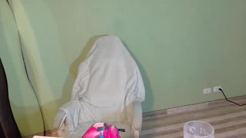 Snapshot of naugthy_muse chatting on 01-18-26, 04:16 sabrina online show from 01-18-26, 04:16