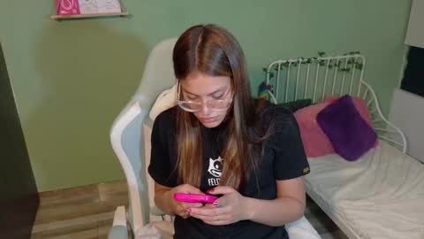 Snapshot of naugthy_muse chatting on 02-05-26, 05:23 sabrina online show from 02-05-26, 05:23