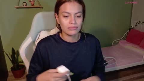 Snapshot of naugthy_muse chatting on 03-01-26, 05:09 sabrina online show from 03-01-26, 05:09