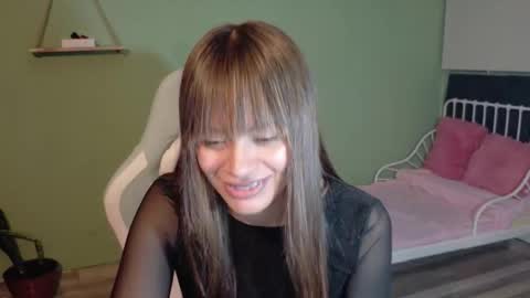 Snapshot of naugthy_muse chatting on 03-14-26, 01:23 sabrina online show from 03-14-26, 01:23