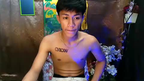 Snapshot of naugthyboyloy chatting on 09-11-25, 04:01 Loy online show from 09-11-25, 04:01