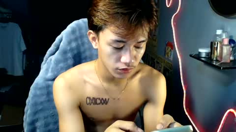 Loy online show from 07-30-26, 02:32