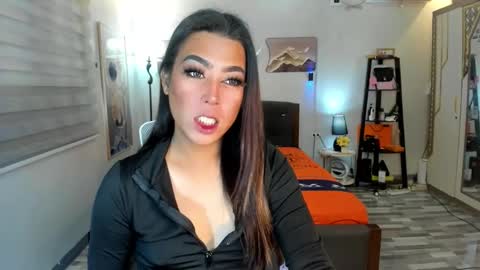 Snapshot of naugtycummer69 chatting on 02-07-26, 05:55 JAY online show from 02-07-26, 05:55