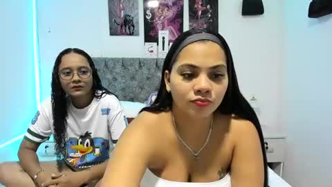 Snapshot of nay_and_aleja chatting on 06-27-26, 02:27 nay_and_aleja online show from 06-27-26, 02:27