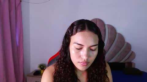 naya_fox1 online show from 02-10-26, 05:50