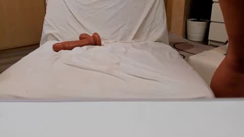 Snapshot of nayanoirx chatting on 02-14-26, 11:56 Eliza online show from 02-14-26, 11:56