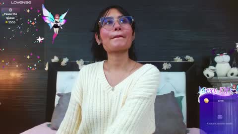 Snapshot of nayecloud chatting on 02-06-25, 04:10 Naye online show from 02-06-25, 04:10