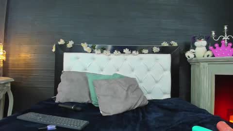 Snapshot of nayecloud chatting on 02-11-25, 07:02 Naye online show from 02-11-25, 07:02