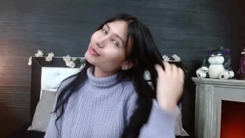 Snapshot of nayecloud chatting on 02-15-25, 03:31 Naye online show from 02-15-25, 03:31