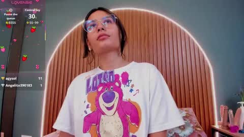 Snapshot of nayecloud chatting on 10-16-25, 03:51 Naye online show from 10-16-25, 03:51