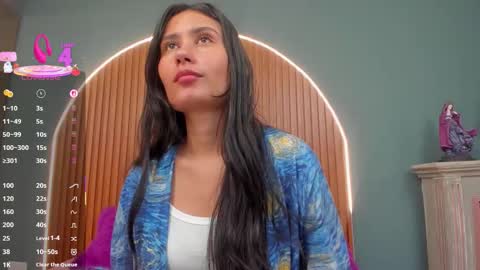 Snapshot of nayecloud chatting on 01-09-26, 10:33 Naye online show from 01-09-26, 10:33