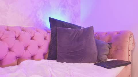 Juli  online show from 01-17-25, 04:36