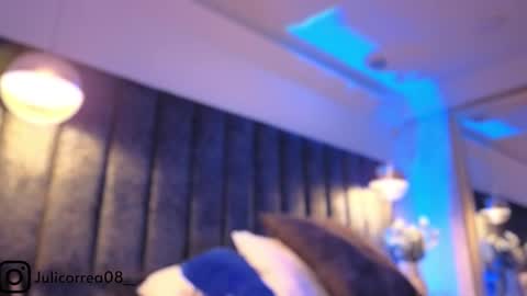 Juli  online show from 11-07-25, 11:32