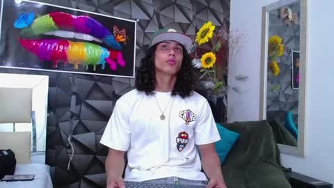 Snapshot of nazper_ chatting on 01-12-25, 04:29 Nazper online show from 01-12-25, 04:29