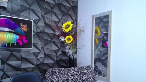 Snapshot of nazper_ chatting on 01-28-25, 04:41 Nazper online show from 01-28-25, 04:41