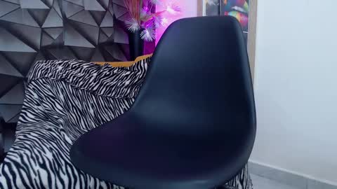 Snapshot of nazper_ chatting on 02-27-25, 02:21 Nazper online show from 02-27-25, 02:21