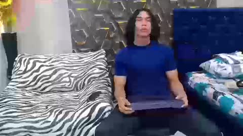 Snapshot of nazper_ chatting on 09-15-25, 04:18 Nazper online show from 09-15-25, 04:18