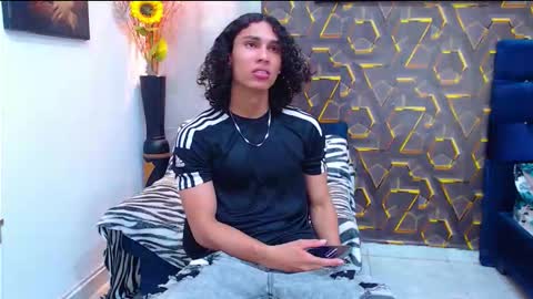 Snapshot of nazper_ chatting on 09-20-25, 04:52 Nazper online show from 09-20-25, 04:52