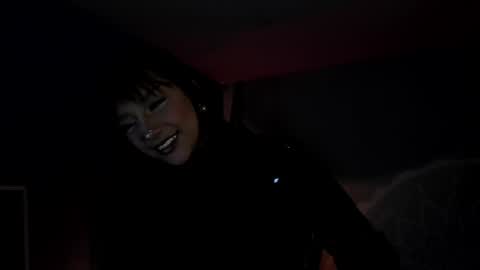 Nefertari online show from 02-01-25, 11:43