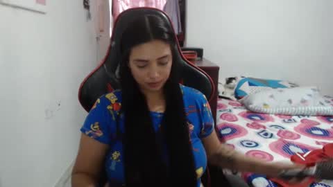Snapshot of nebyula_star chatting on 02-26-25, 09:27 Nebyula online show from 02-26-25, 09:27