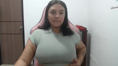 Snapshot of nebyula_star chatting on 11-23-25, 06:41 Nebyula online show from 11-23-25, 06:41