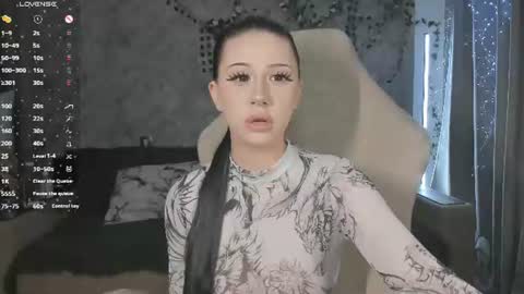Eva online show from 06-16-26, 09:23