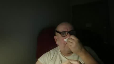 Tom online show from 04-10-26, 02:17