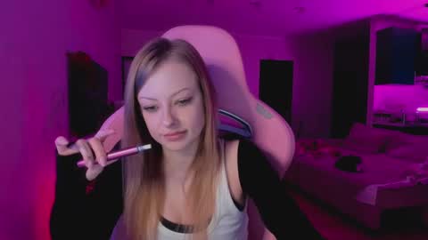 m a r i a online show from 03-10-25, 10:24