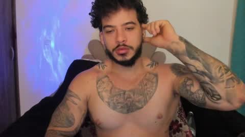 Nei turn green online show from 04-23-26, 03:14