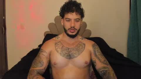 Nei turn green online show from 05-01-26, 03:55