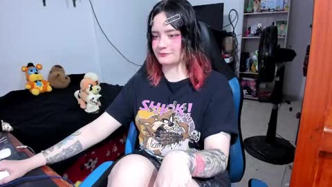 Geek Nicole    im Neeko UwU online show from 04-11-26, 07:45