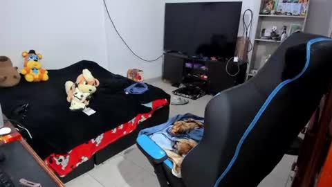 Geek Nicole    im Neeko UwU online show from 07-10-26, 11:46