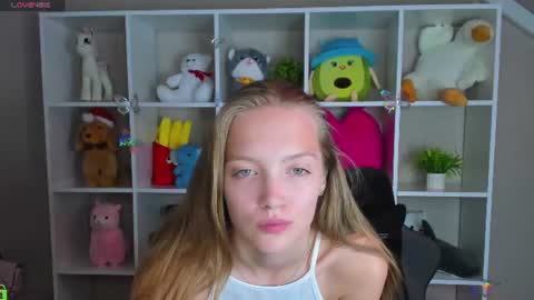 Snapshot of neelly_collins chatting on 07-07-26, 09:02 Nelly online show from 07-07-26, 09:02