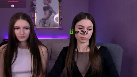 Snapshot of nekky_mouse chatting on 03-08-26, 08:34 Meow online show from 03-08-26, 08:34