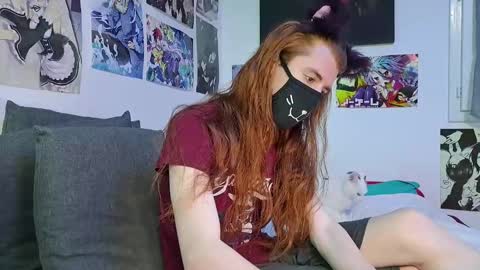 Snapshot of neko_nyaaa chatting on 11-02-25, 07:38 Neko online show from 11-02-25, 07:38