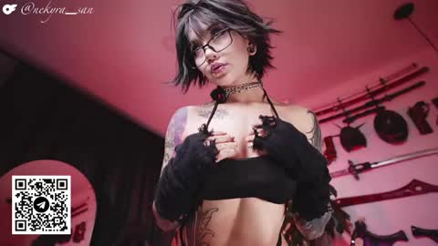 Snapshot of nekyra_san chatting on 05-07-26, 01:00 Mely Birthday party saturday night BYO online show from 05-07-26, 01:00