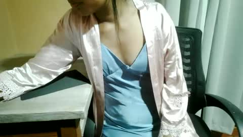 Snapshot of nelia_84 chatting on 06-23-26, 06:06 nelia_84 online show from 06-23-26, 06:06