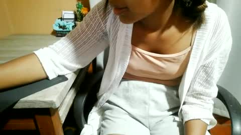 Snapshot of nelia_84 chatting on 07-03-26, 03:18 nelia_84 online show from 07-03-26, 03:18