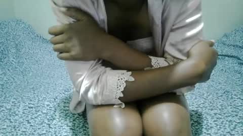 Snapshot of nelia_84 chatting on 07-10-26, 07:12 nelia_84 online show from 07-10-26, 07:12