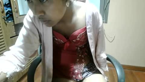 Snapshot of nelia_84 chatting on 07-28-26, 04:05 nelia_84 online show from 07-28-26, 04:05